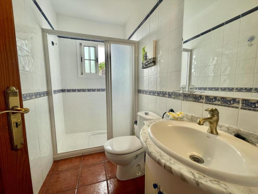 Apartamentos Ana 塔扎克蒂 外观 照片