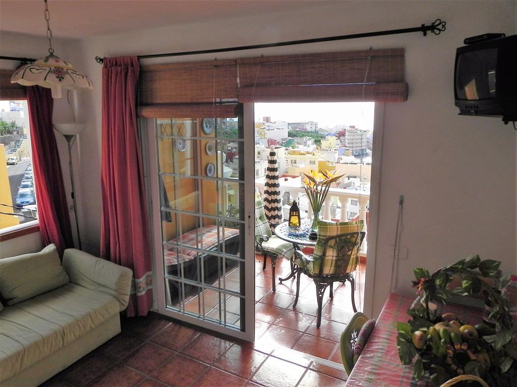 Apartamentos Ana 塔扎克蒂 外观 照片